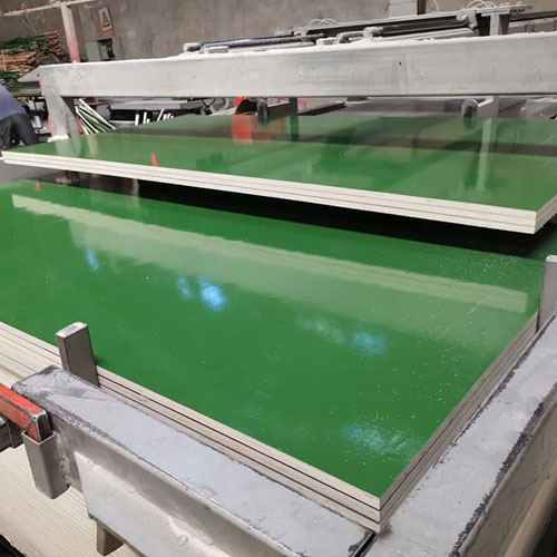 Plastic Green Film Faced Plywood