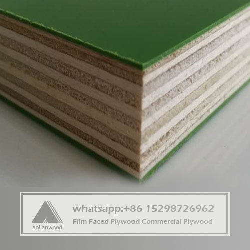 Plastic plywood